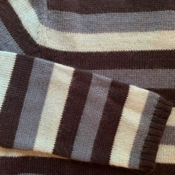 Striped Hoodie Sweater - Picture 5 of 12